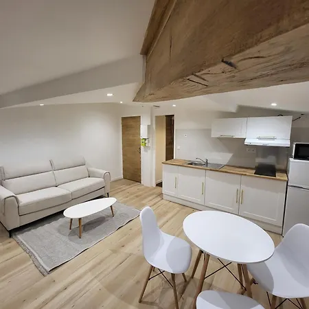 Le Toit Du Rhone, Apartament *