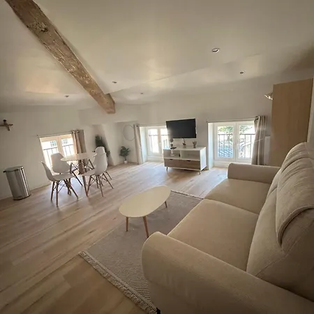 Apartament Le Toit Du Rhone,